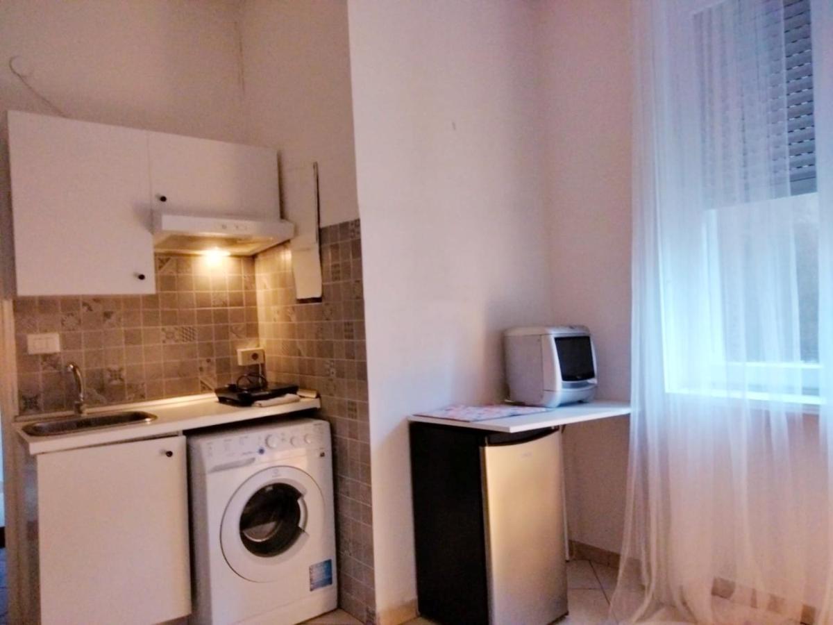 Michelangelo 26 Monolocale Apartman Milánó Kültér fotó